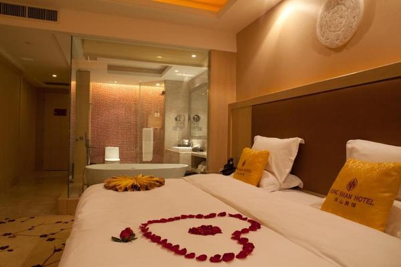 Hongshan Hotel 우한 외부 사진